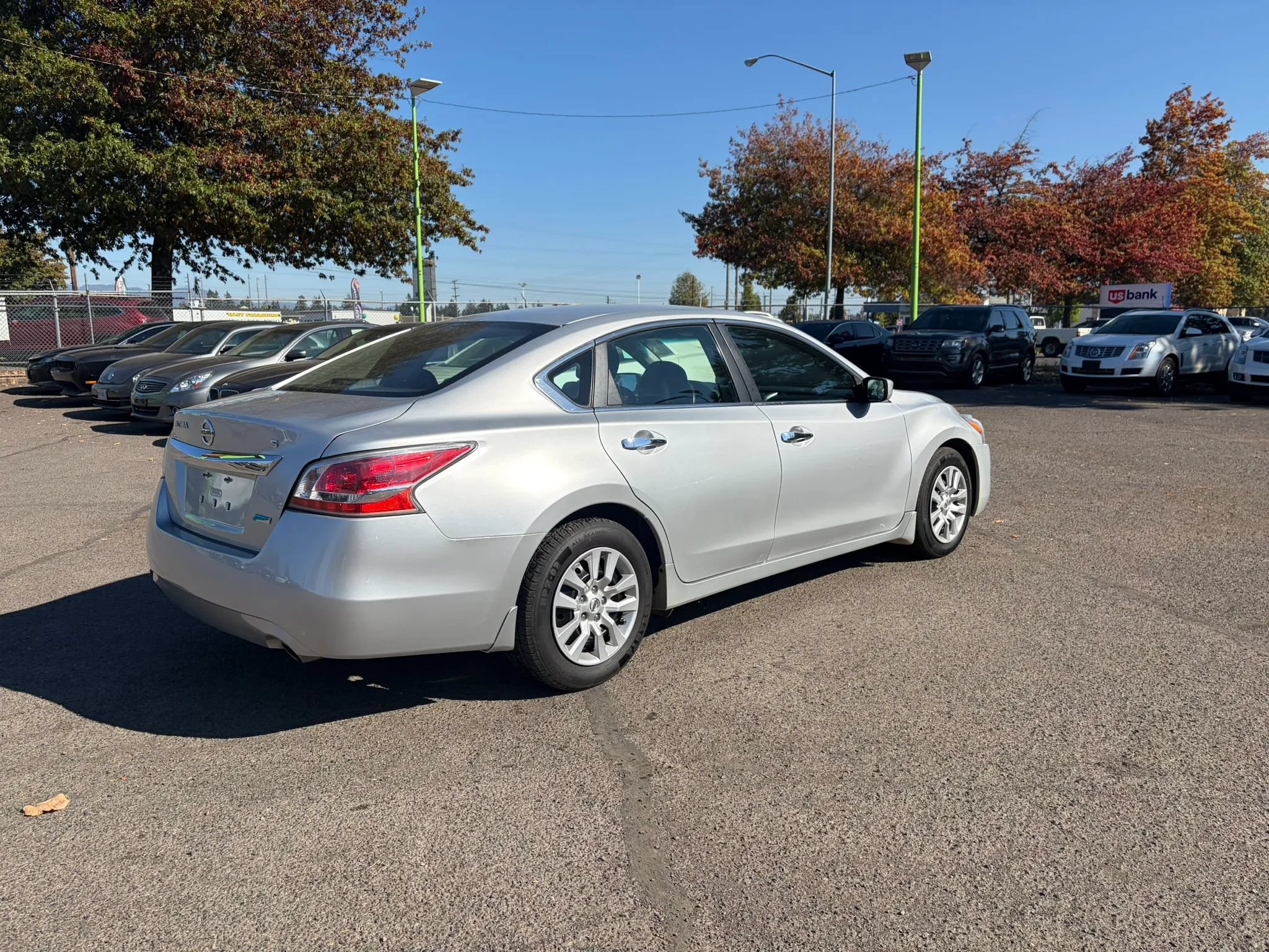 Used 2014 Nissan Altima 2.5 S FWD image 3