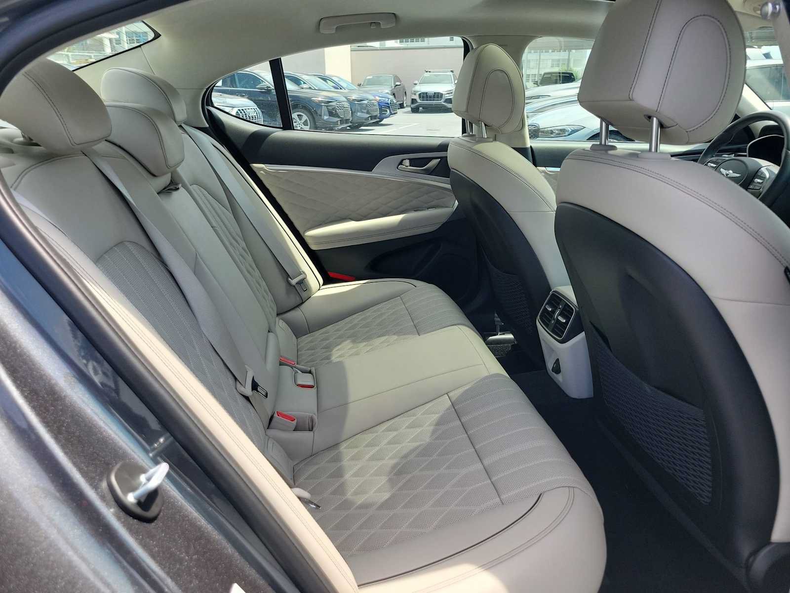 Used 2019 Genesis G70 2.0T Advanced w/ Dynamic Package RWD image 20