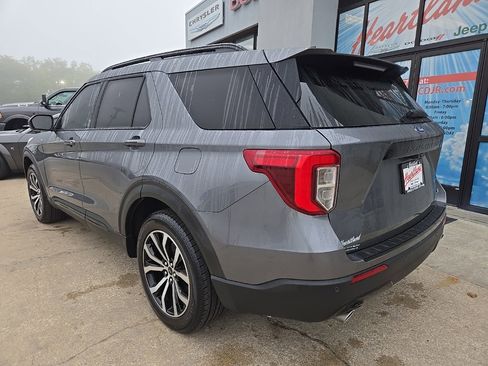 Used 2022 Ford Explorer ST-Line image 7