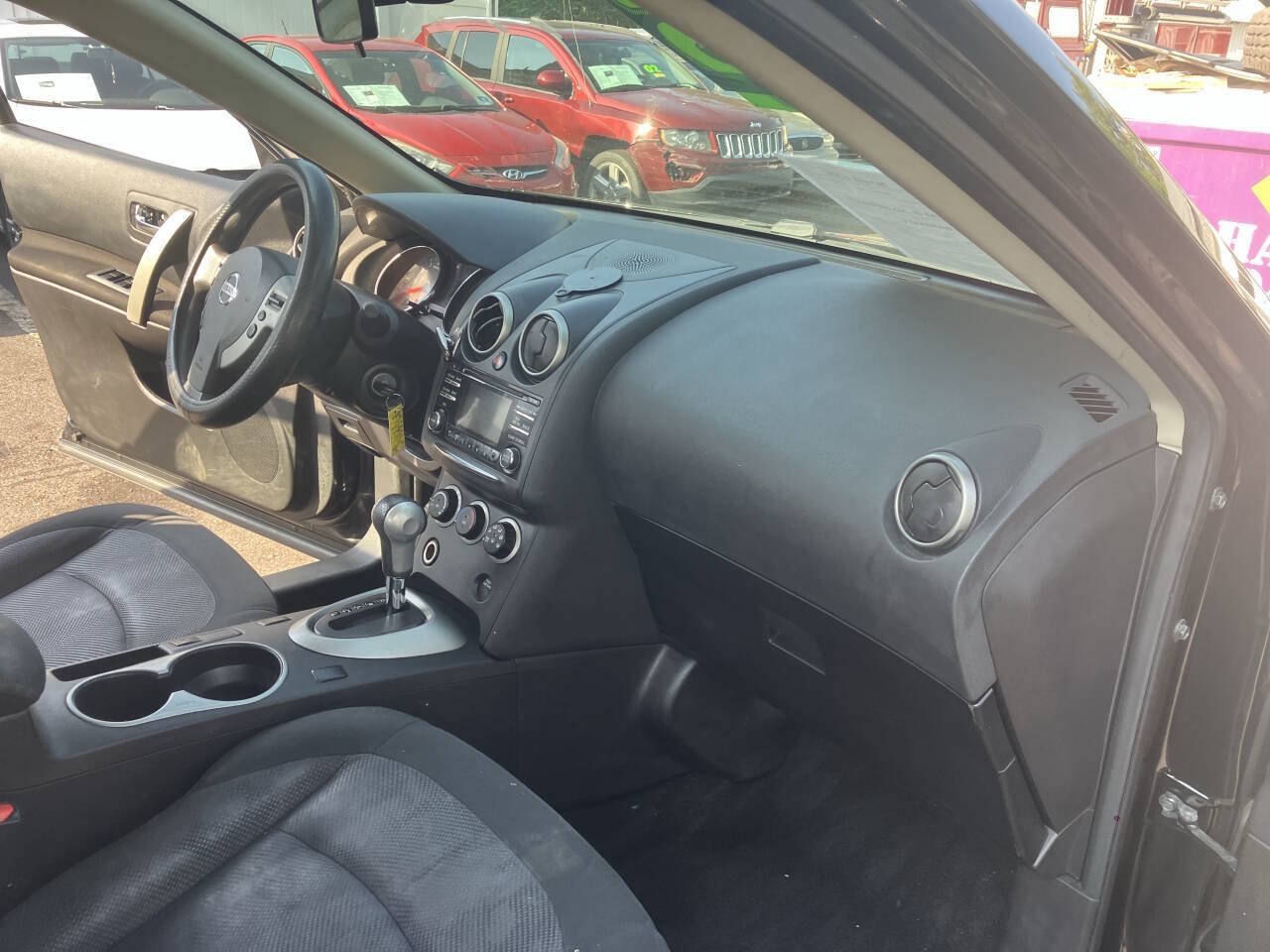 Used 2015 Nissan Rogue S w/ Convenience Package AWD/4WD image 19