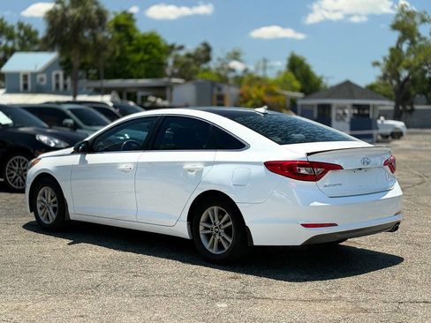 Used 2016 Hyundai Sonata SE w/ Cargo Package FWD image 5