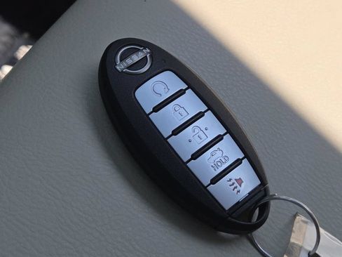 Used 2023 Nissan Maxima SV w/ Floor Mat Group FWD image 33