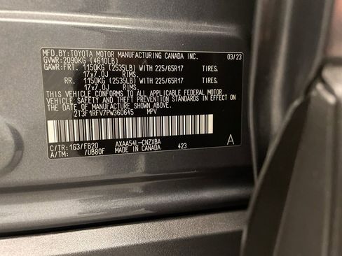 Used 2023 Toyota RAV4 LE image 31