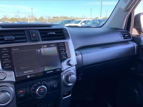 Certified 2022 Toyota 4Runner SR5 Premium image 34