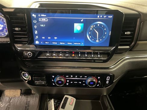 Certified 2024 Chevrolet Silverado 1500 ZR2 w/ Technology Package AWD/4WD image 23