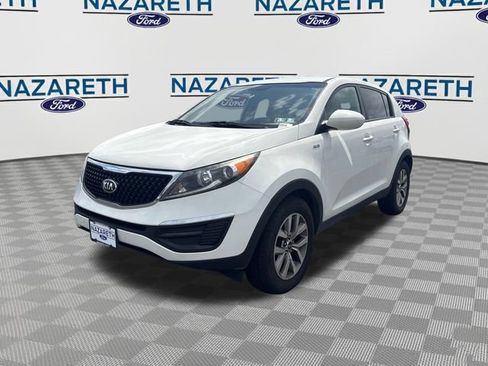 Used 2016 Kia Sportage LX AWD/4WD image 3