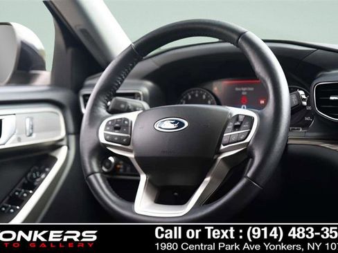 Used 2023 Ford Explorer Limited image 54