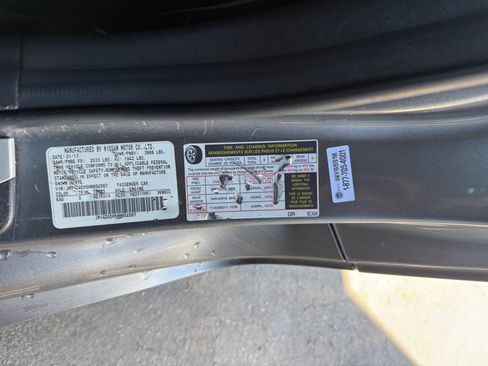 Used 2017 Nissan 370Z Coupe RWD image 21