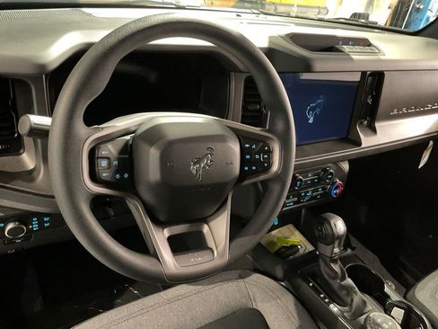 New 2025 Ford Bronco 2-Door AWD/4WD image 11