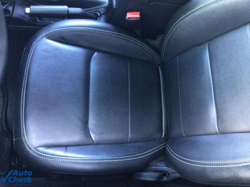 Used 2022 Jeep Wrangler Unlimited Sahara w/ Cold Weather Group image 8