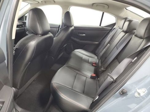 Used 2024 Nissan Sentra SR w/ SR Premium Package FWD image 20