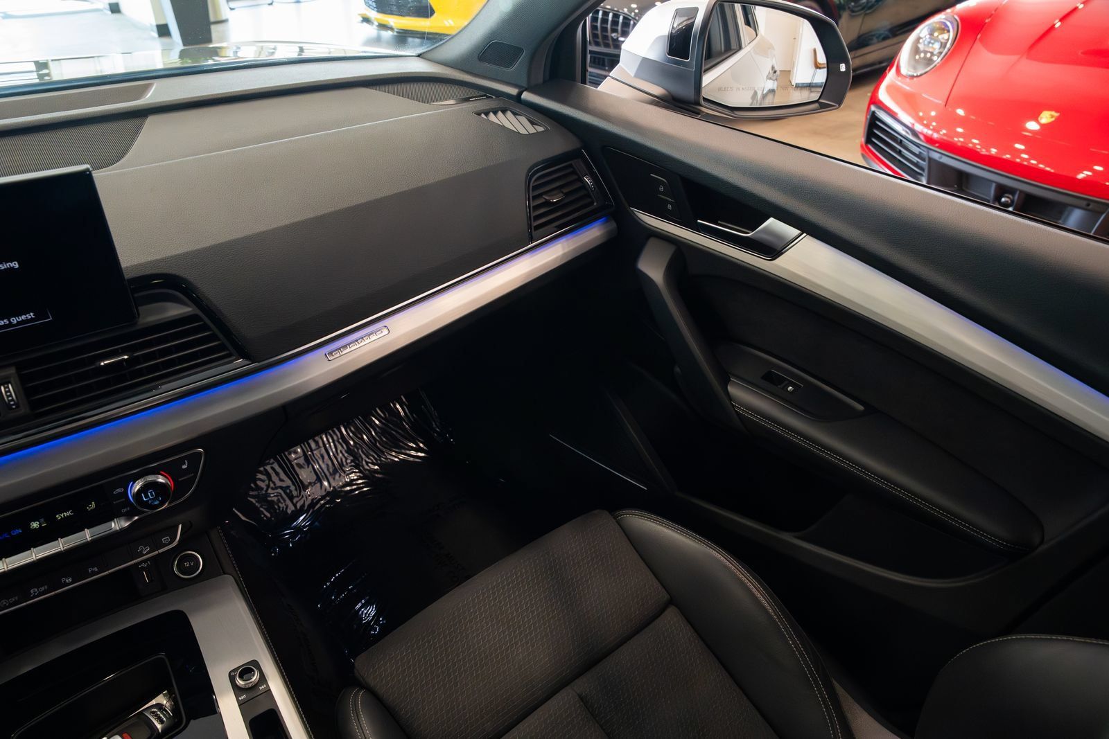 Used 2021 Audi SQ5 Prestige AWD/4WD image 11