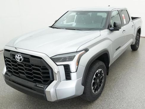 New 2026 Toyota Tundra SR5 AWD/4WD image 3