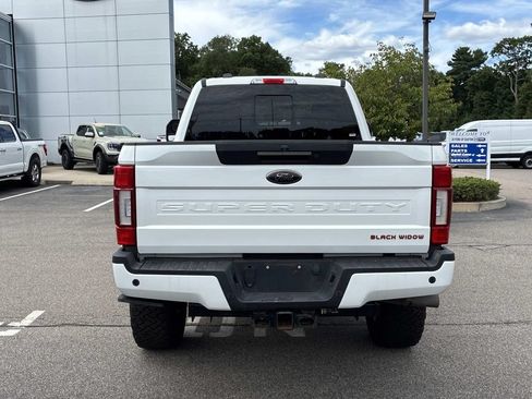 Used 2022 Ford F250 Lariat w/ Black Appearance Package AWD/4WD image 6