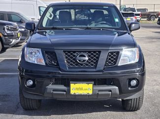 Used 2020 Nissan Frontier SV w/ Midnight Edition Floor Mats video 2