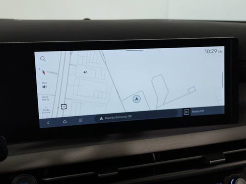 Certified 2026 Hyundai Tucson Limited AWD/4WD image 7