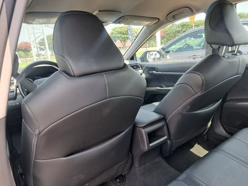 Used 2024 Toyota Camry SE FWD image 20