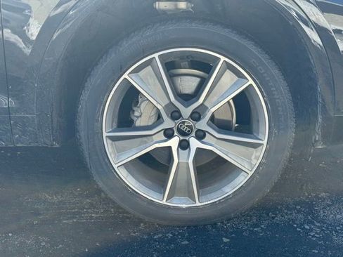 Used 2025 Audi Q5 2.0T Premium image 10