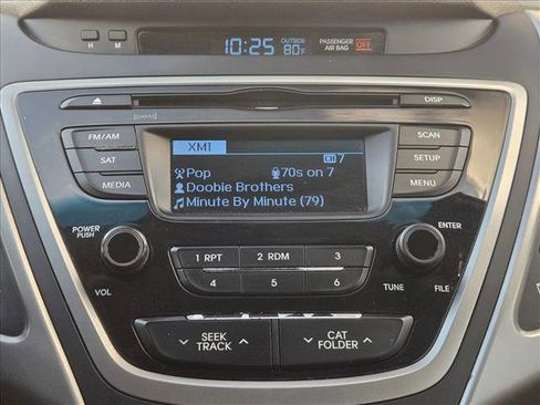 Used 2016 Hyundai Elantra SE image 12