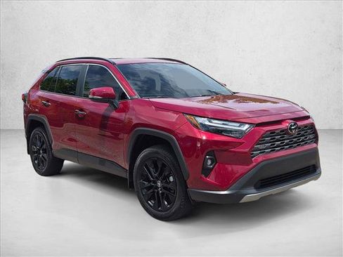 Used 2024 Toyota RAV4 Limited FWD image 3