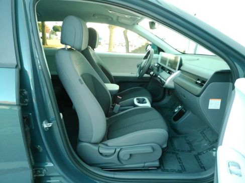 Used 2022 Hyundai Ioniq 5 SE image 21