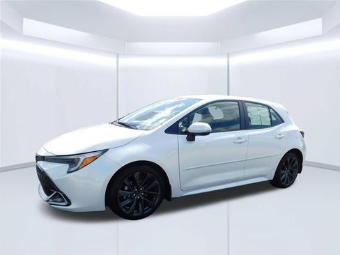 Used 2024 Toyota Corolla XSE FWD image 7