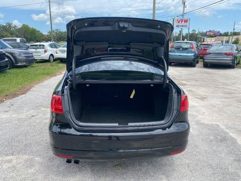 Used 2013 Volkswagen Jetta TDI FWD image 15