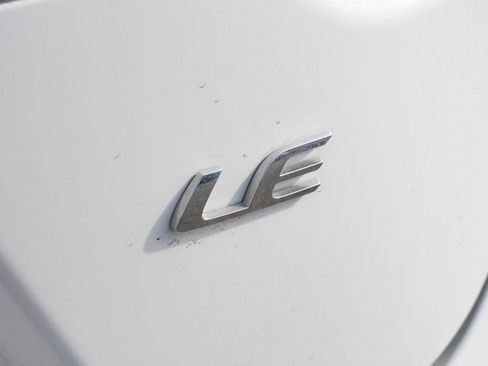 Used 2024 Toyota Corolla LE image 22