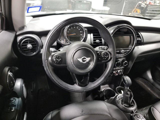 Used 2015 MINI Cooper 2-Door Hardtop FWD image 8