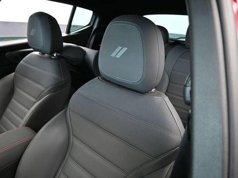 Used 2024 Dodge Hornet GT image 17