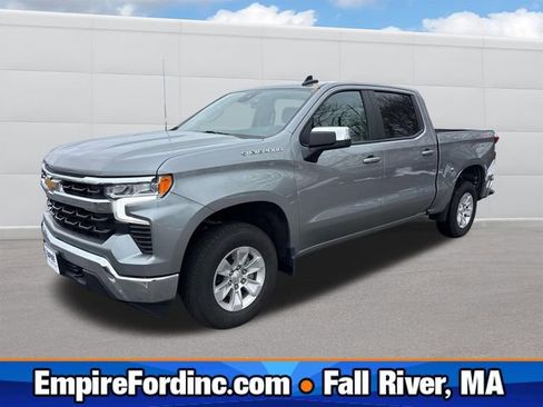 Used 2024 Chevrolet Silverado 1500 LT AWD/4WD image 1