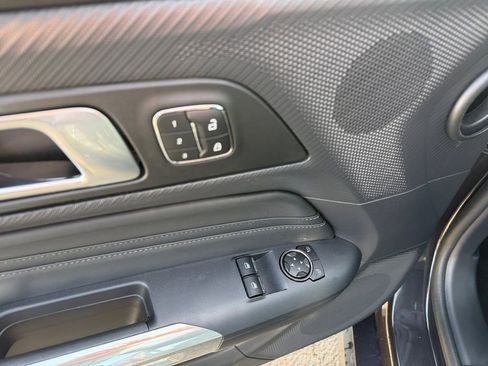 Used 2024 Ford Mustang GT Premium image 25