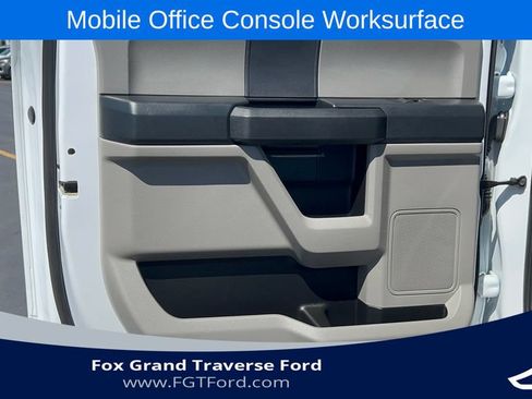 Certified 2022 Ford F250 XL w/ STX Appearance Package AWD/4WD image 31