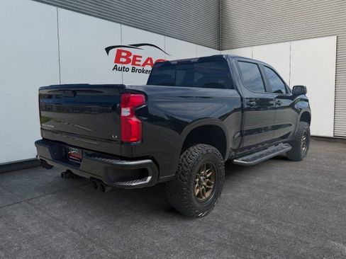 Used 2019 Chevrolet Silverado 1500 LT Trail Boss AWD/4WD image 13