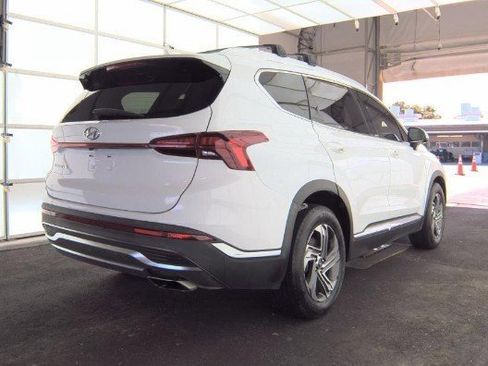 Used 2022 Hyundai Santa Fe SEL image 2