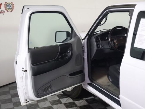 Used 2011 Ford Ranger XLT AWD/4WD image 23