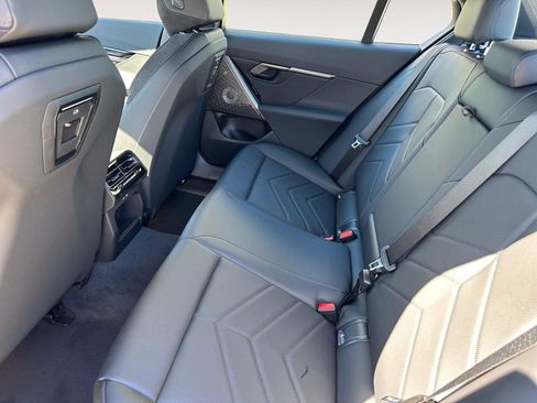 New 2026 BMW 550e xDrive image 18