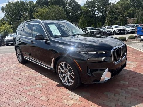 Used 2025 BMW X7 xDrive40i AWD/4WD image 38