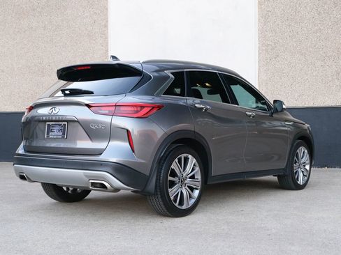 Used 2022 INFINITI QX50 Sensory image 15