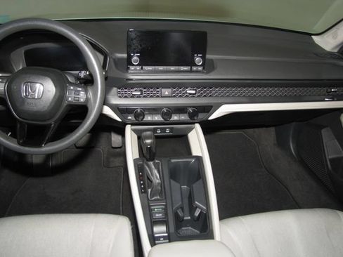 Certified 2024 Honda Accord EX image 20