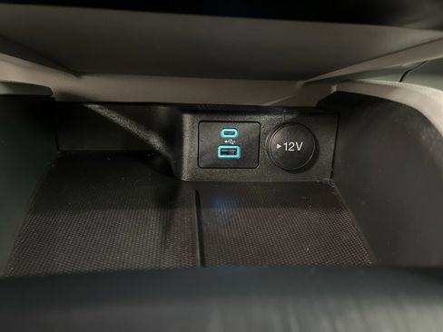 Used 2023 Ford Escape Active image 15