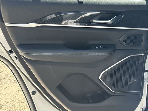 Used 2022 Jeep Grand Cherokee Trailhawk w/ Advanced Protech Group II image 23