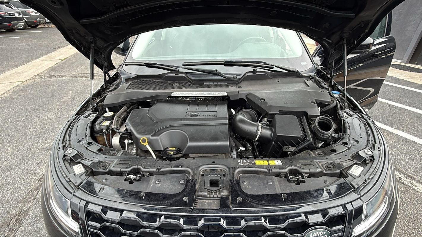 Used 2020 Land Rover Range Rover Evoque S AWD/4WD image 29