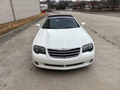 Used 2005 Chrysler Crossfire Limited RWD image 18