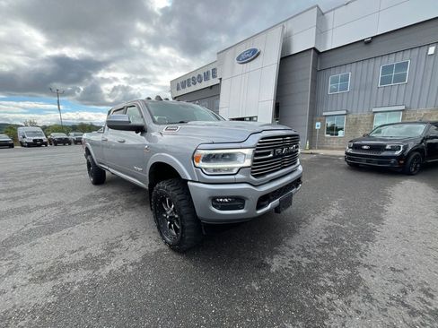 Used 2021 RAM 3500 Laramie AWD/4WD image 3