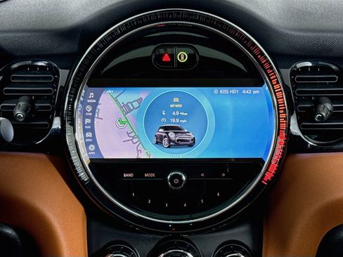Used 2023 MINI Cooper SE FWD image 29