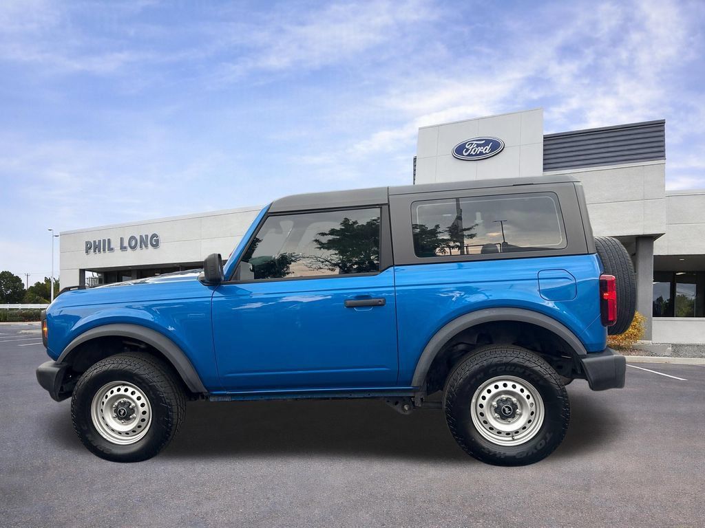 Certified 2023 Ford Bronco 2-Door AWD/4WD image 5