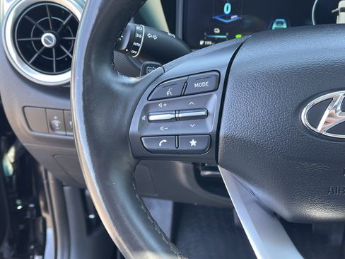 Certified 2023 Hyundai Kona Limited FWD image 24