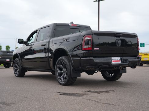 Used 2020 RAM 1500 Limited w/ Black Appearance Package AWD/4WD image 5