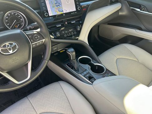 Used 2023 Toyota Camry XLE w/ Navigation Package FWD image 20
